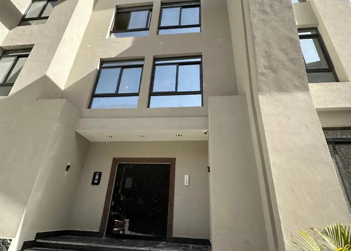 Dağ evi شالية فندقي للإيجار في سكاي ستي 4 الجلالة السخنة ارضي بحديقة مطل على بحيرة صناعية عذبة كبيرة اعلى منطقة في جبال الجلالة