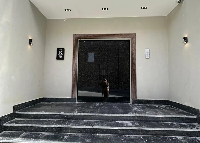 شالية فندقي للإيجار في سكاي ستي 4 الجلالة السخنة ارضي بحديقة مطل على بحيرة صناعية عذبة كبيرة اعلى منطقة في جبال الجلالة * Ain Sukhna
